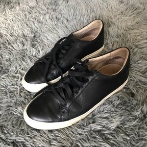 Skechers Black Classic Sneaker